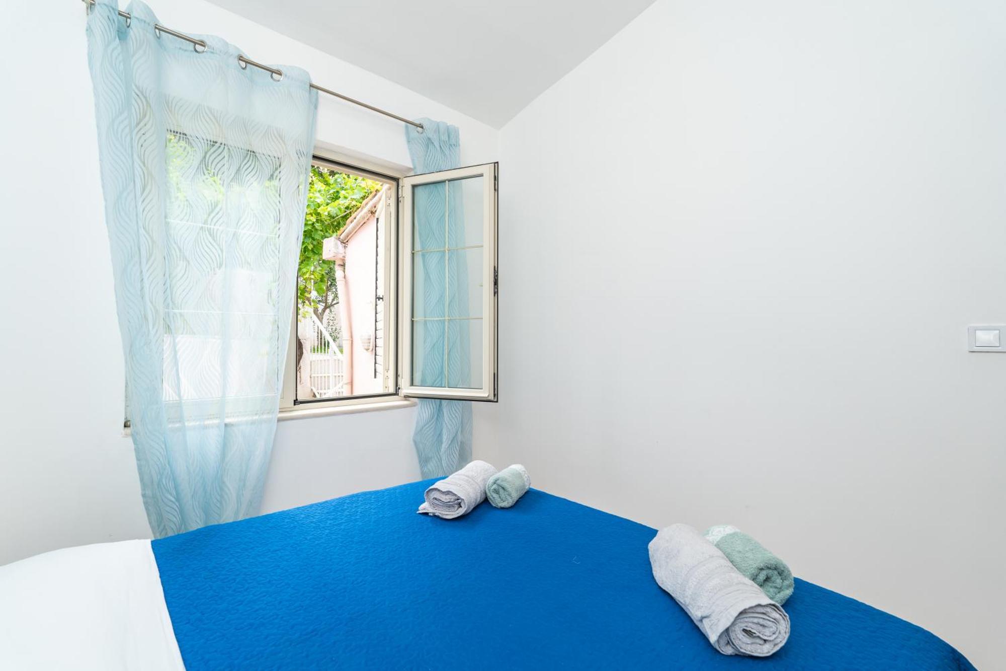 Apartment Laura ดูบรอฟนิก ภายนอก รูปภาพ